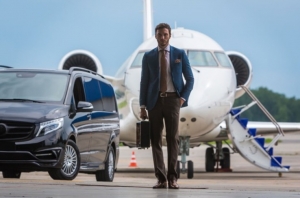 Relish the epitome of luxury with car service from Boston Airport 